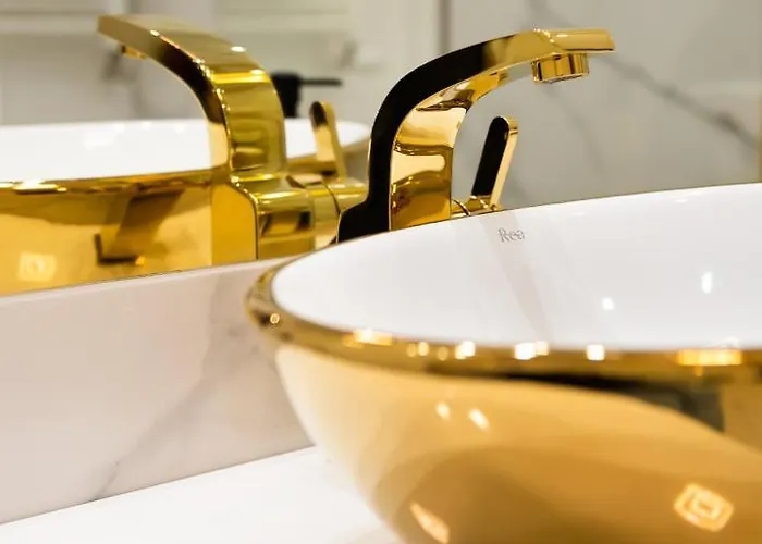 Stara Praga Superior By Bookinghost Lejlighed