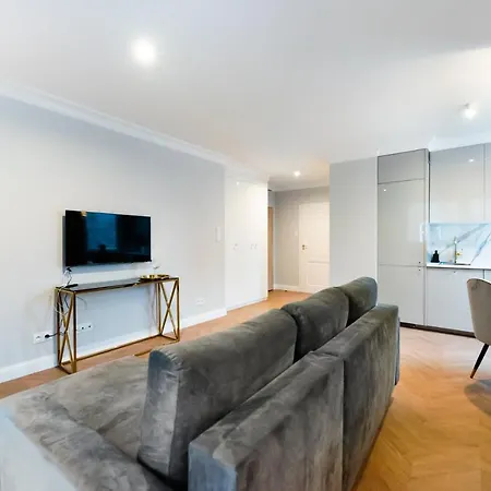 Stara Praga Superior Apartment Warsaw